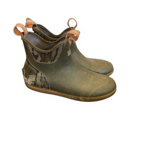 Xtratuf Short Rubber Boots with Camouflage Accents